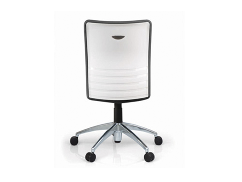 BEAT PLUS Chair w. arms