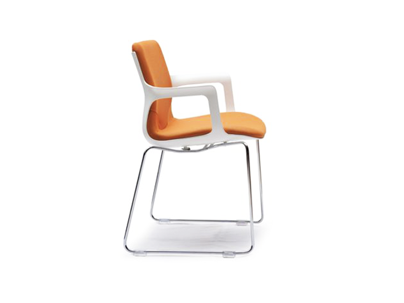 TEGA LUX Base Chair w. arms