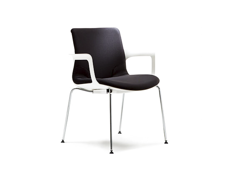 TEGA LUX Base Chair w. arms
