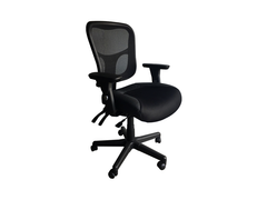 URBAN PLUS Chair w. arms