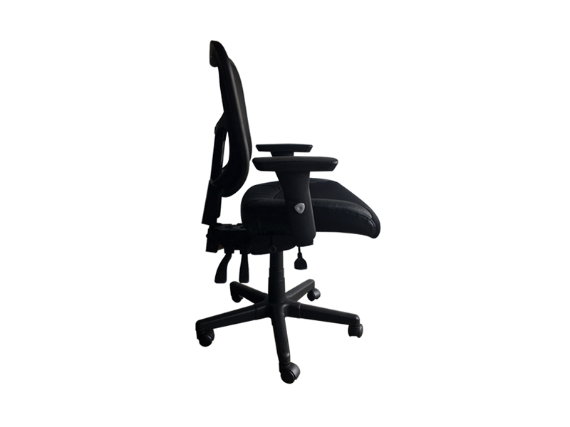 URBAN PLUS Chair w. arms