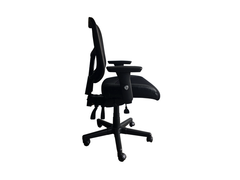 URBAN PLUS Chair w. arms