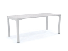 XENO 1 person Straight desk system